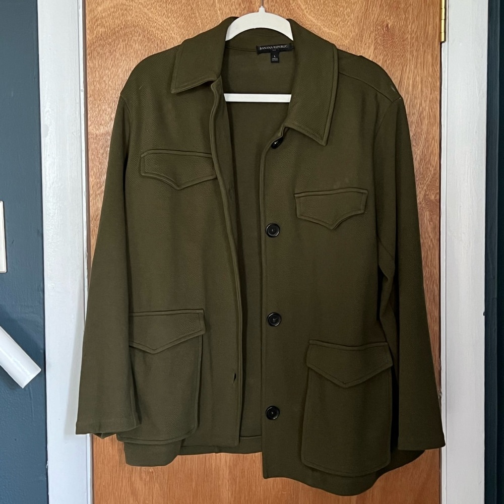 Banana republic olive green shacket, size L